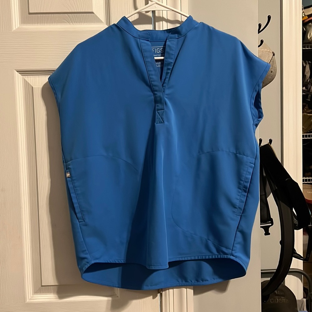 FIGS Capri Blue Scrub Set